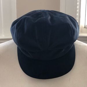 Black vintage inspired hat. One size